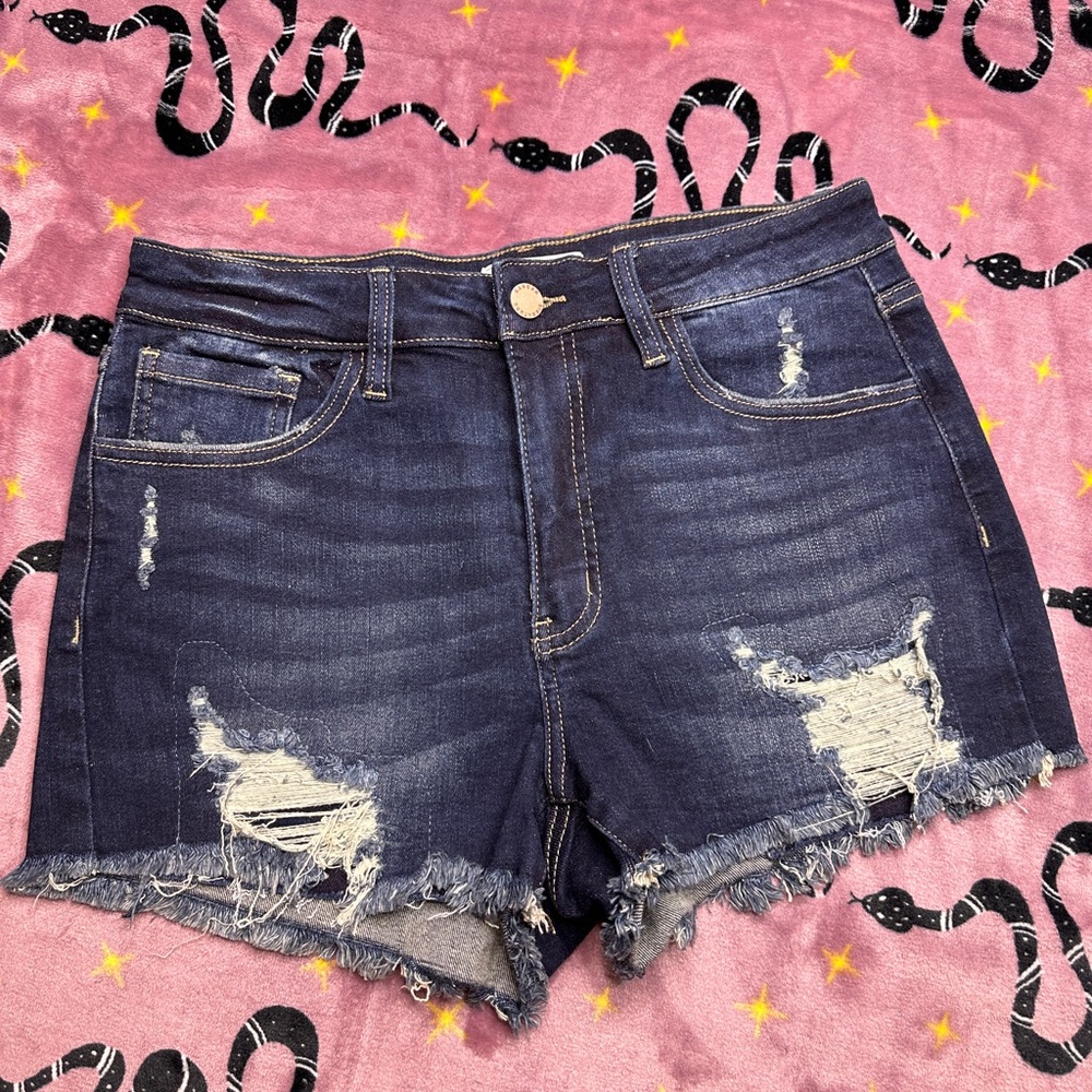 Kancan Kurvy Mid-Rise Shorts